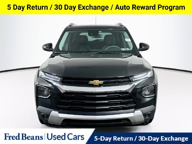 Used 2023 Chevrolet TrailBlazer LT w/ Convenience Package AWD/4WD image 3