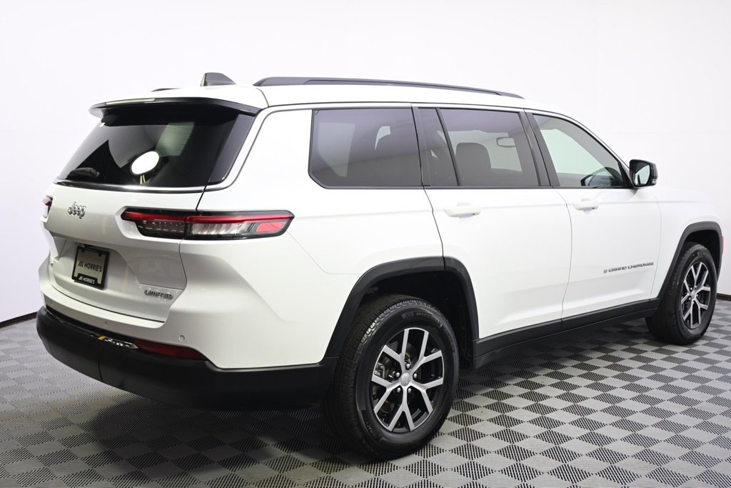 Used 2024 Jeep Grand Cherokee L Limited image 7