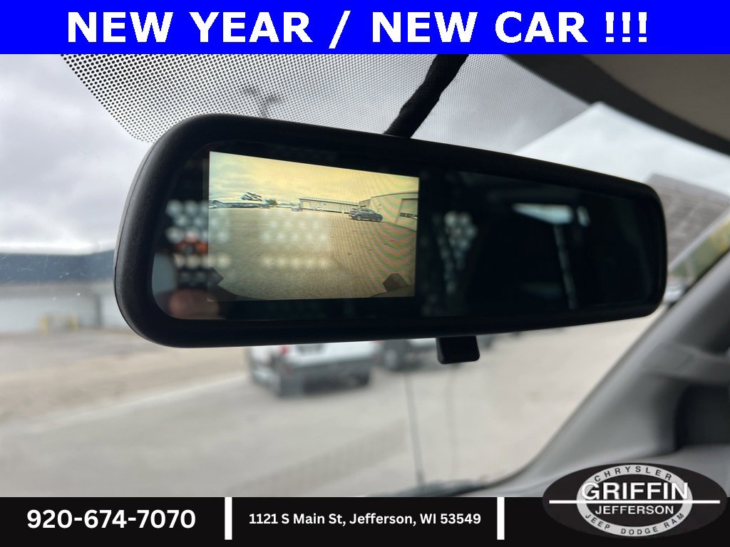 Used 2022 GMC Savana 2500 Work Van w/ Driver Convenience Package image 23