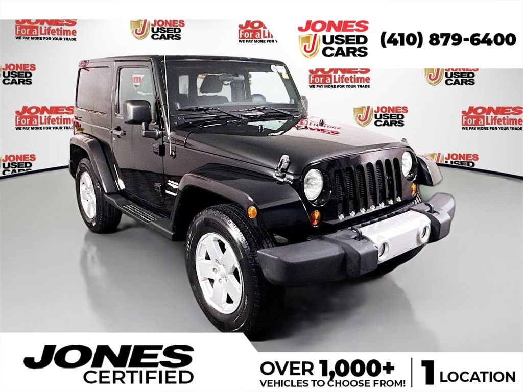 Used 2012 Jeep Wrangler Sahara w/ Connectivity Group AWD/4WD image 1