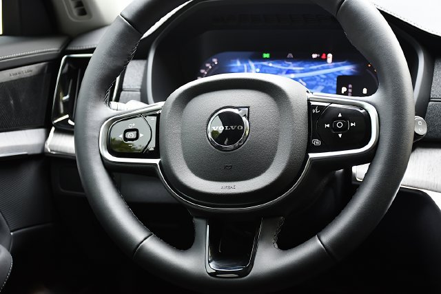 New 2026 Volvo XC90 B6 Ultra w/ Protection Package Premier AWD/4WD image 22