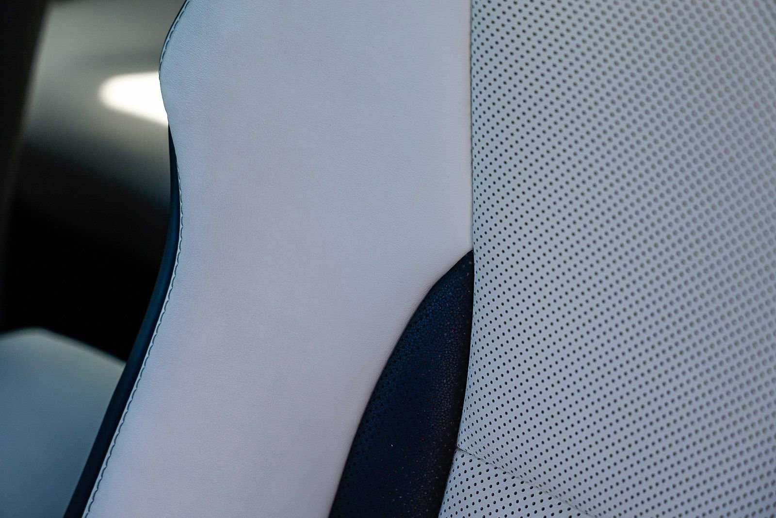 Used 2023 Lexus IS 350 F Sport w/ Navigation Package image 25