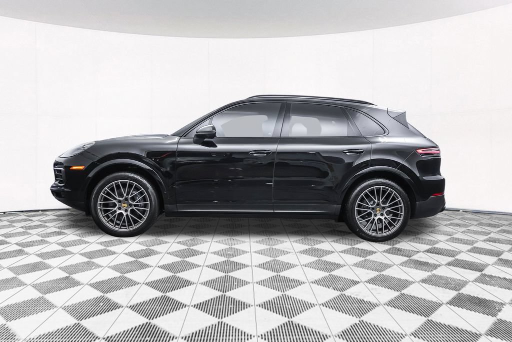 Used 2022 Porsche Cayenne Platinum Edition AWD/4WD image 10