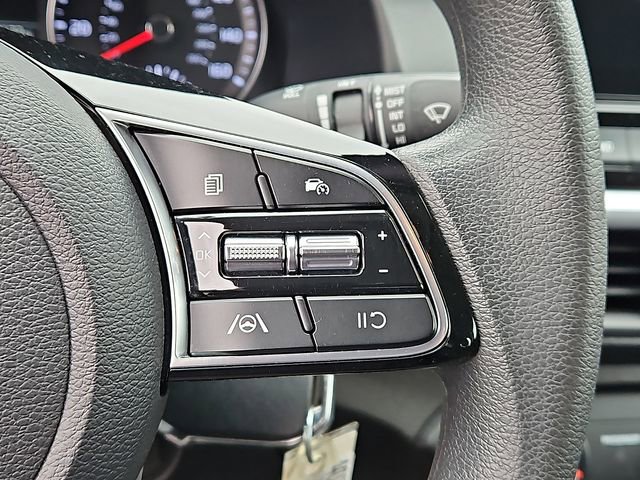 Used 2023 Kia Forte LXS image 21