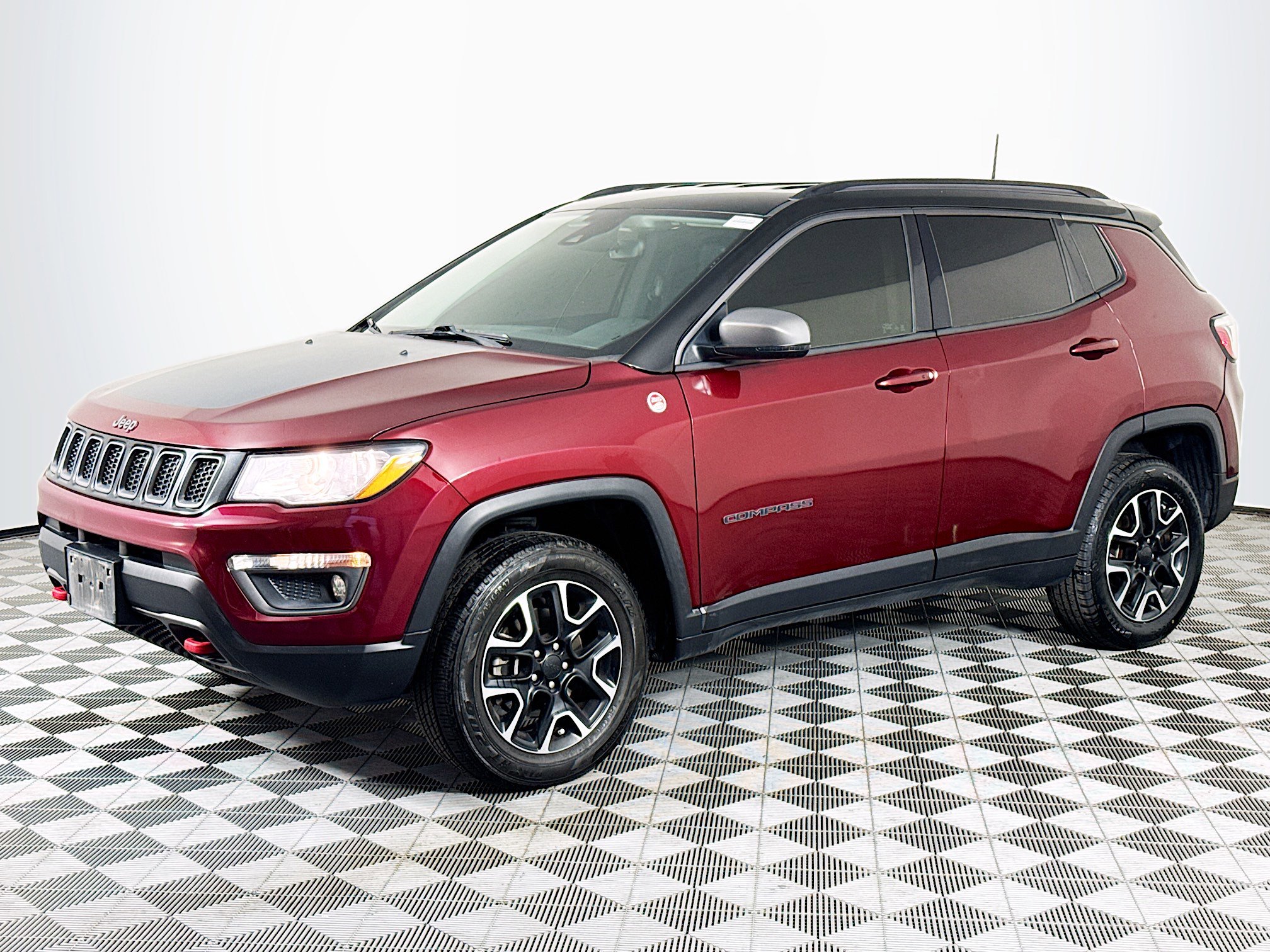 Used 2021 Jeep Compass Trailhawk image 4