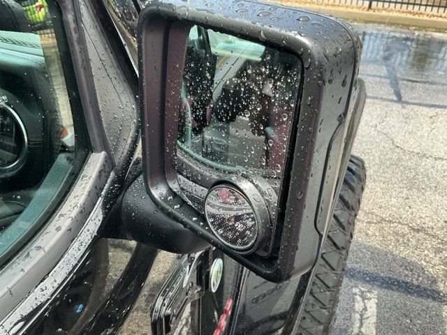 Used 2020 Jeep Gladiator Rubicon AWD/4WD image 25