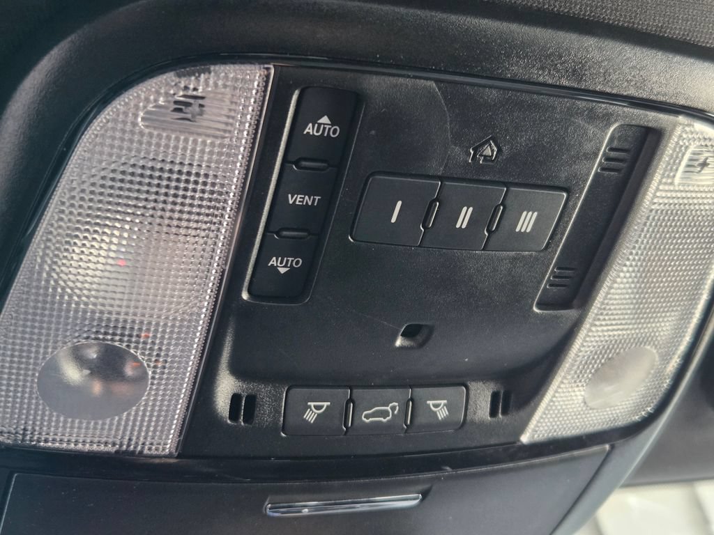 Certified 2025 Dodge Durango R/T AWD/4WD image 12