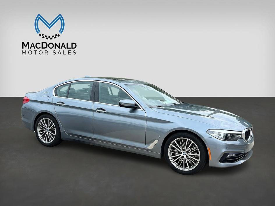 Used 2018 BMW 530e w/ Premium Package 2 RWD image 2