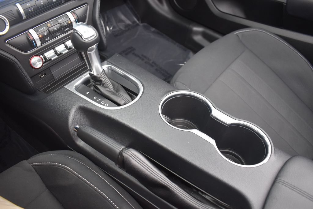 Used 2021 Ford Mustang Convertible w/ Equipment Group 101A RWD image 17