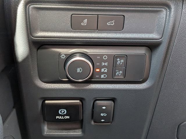 Used 2022 Ford Expedition Limited image 27