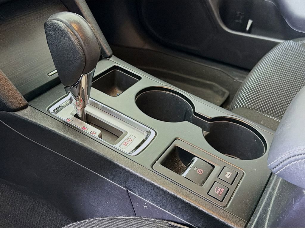 Used 2019 Subaru Outback 2.5i Premium image 17