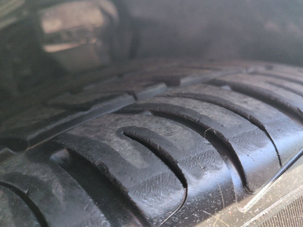 Used 2018 Mercedes-Benz E 300 4MATIC image 28