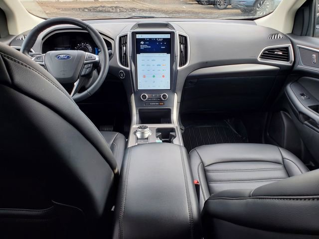 Certified 2024 Ford Edge SEL w/ Convenience Package image 7