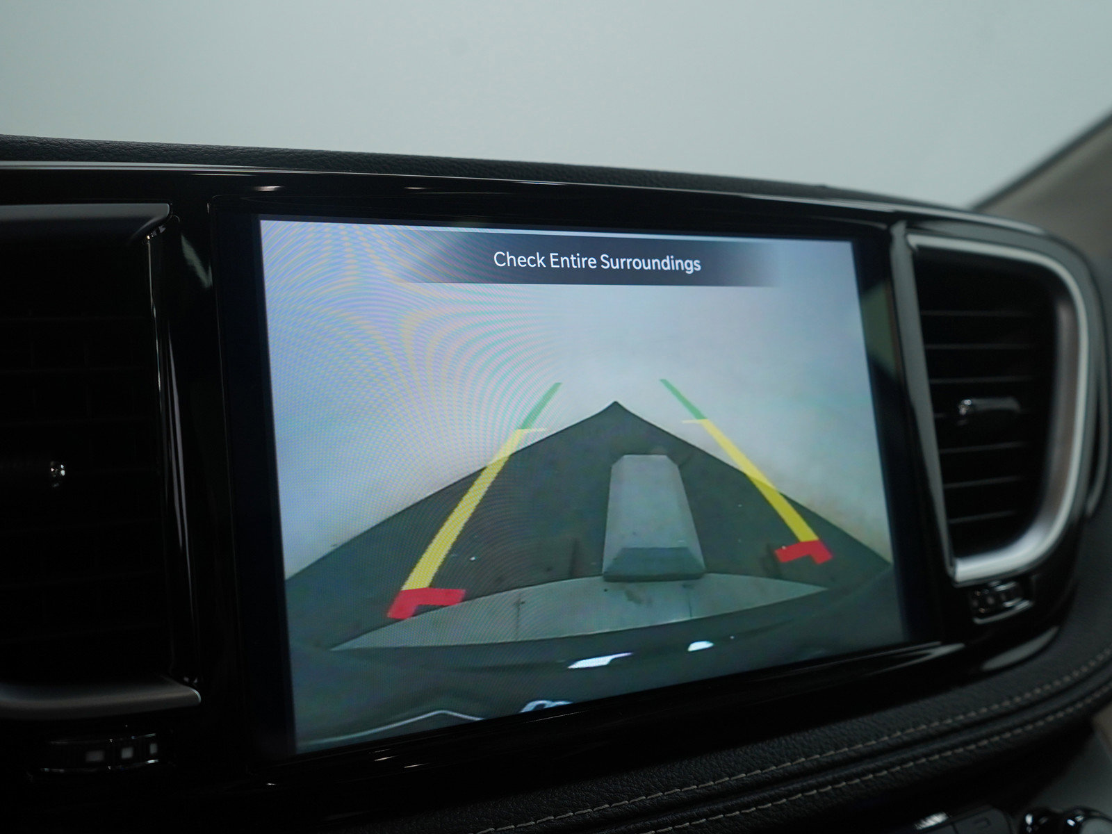 Used 2024 Chrysler Pacifica Limited image 22