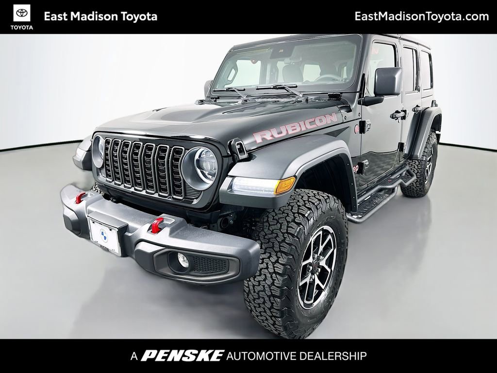 Used 2025 Jeep Wrangler Unlimited Rubicon w/ Convenience Group AWD/4WD image 1
