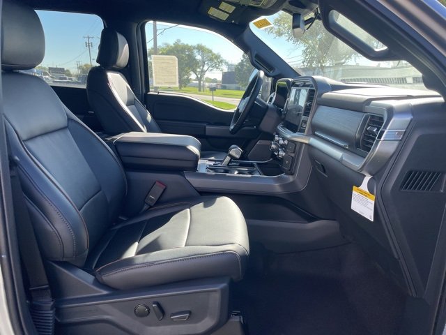 New 2025 Ford F150 Lariat image 15