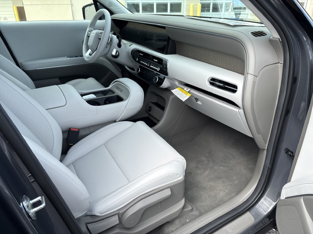 New 2027 Hyundai Palisade SEL w/ Tow & Go Package FWD image 35