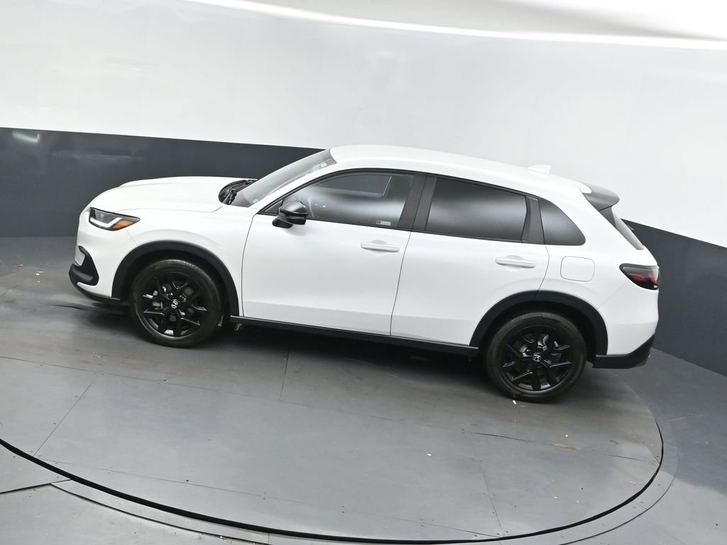 Used 2024 Honda HR-V Sport image 32
