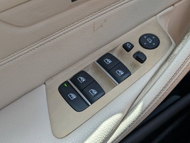 Used 2019 BMW 530i xDrive w/ Convenience Package AWD/4WD image 28