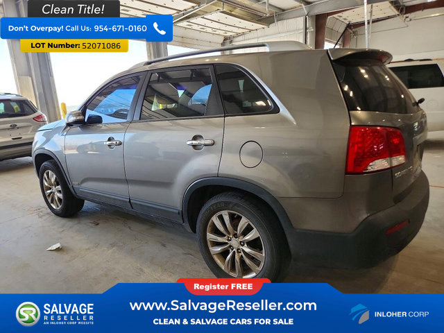 Used 2011 Kia Sorento EX w/ Limited Pkg AWD/4WD image 3