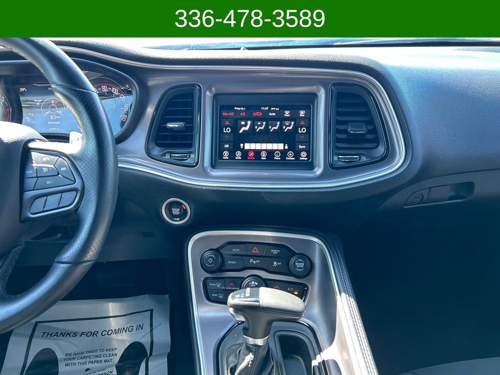 Used 2022 Dodge Challenger R/T w/ Blacktop Package image 18