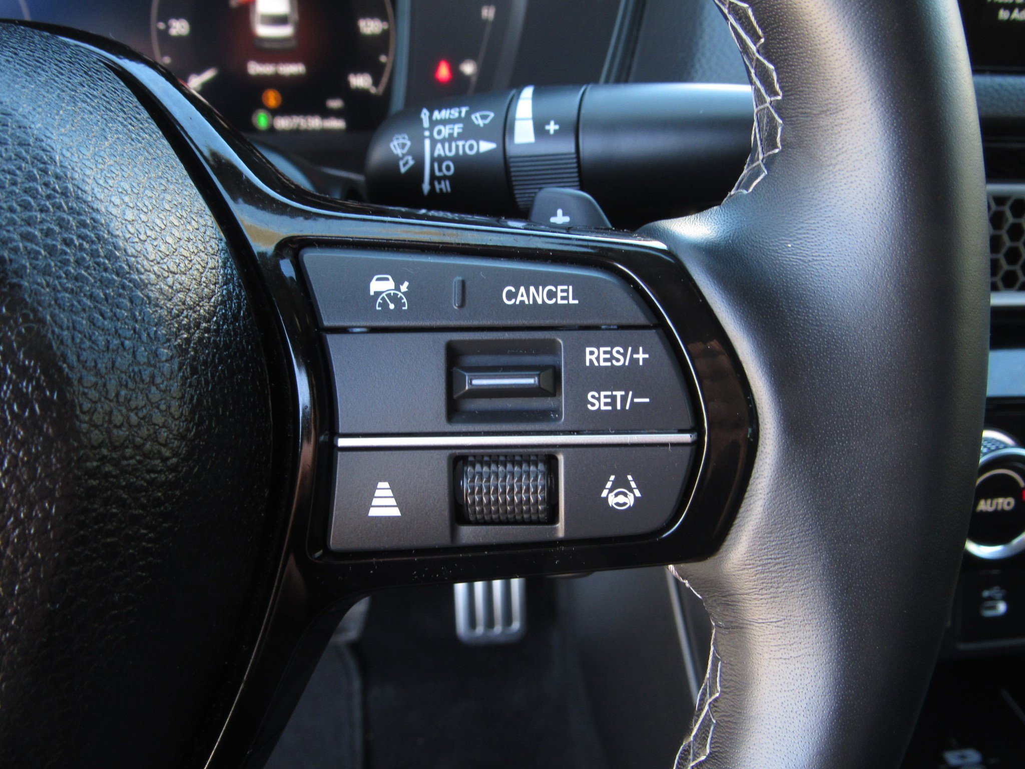 Used 2025 Honda Civic Sport image 25