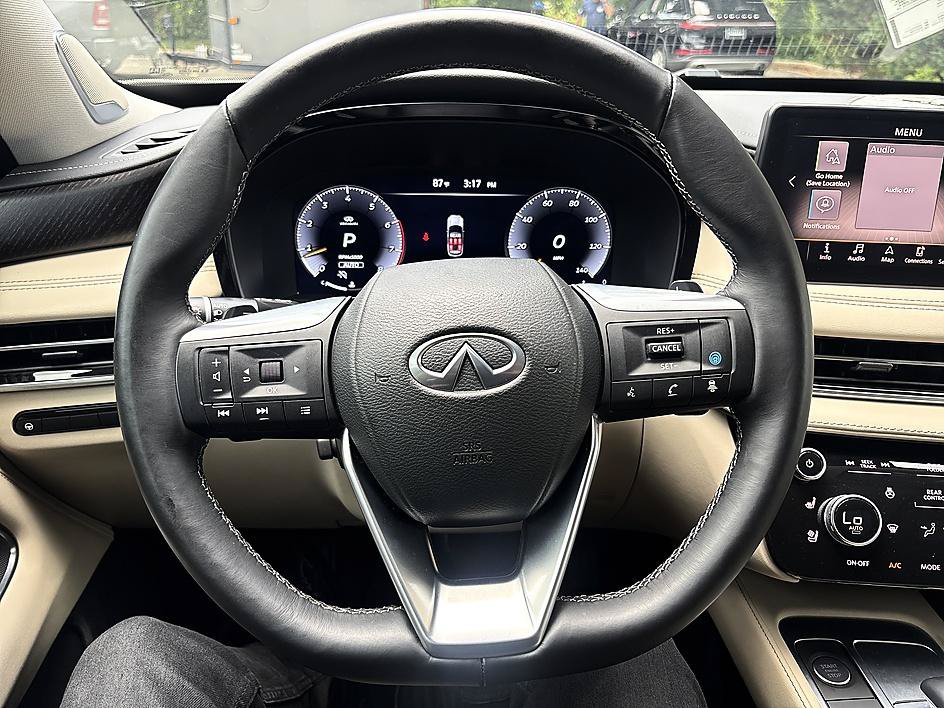 Certified 2025 INFINITI QX60 Sensory AWD/4WD image 16