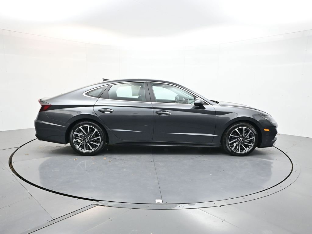 Used 2022 Hyundai Sonata Limited image 8