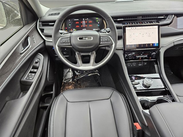 New 2023 Jeep Grand Cherokee 4WD 4xe image 18