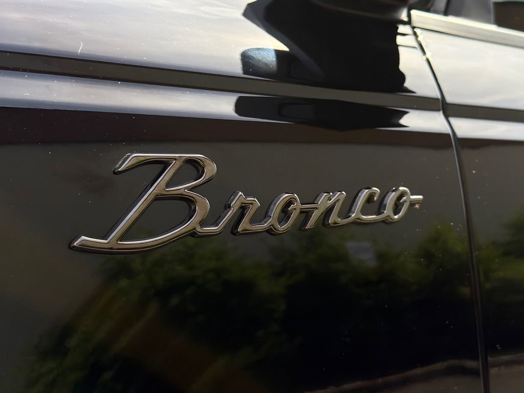 Used 2023 Ford Bronco Wildtrak AWD/4WD image 16