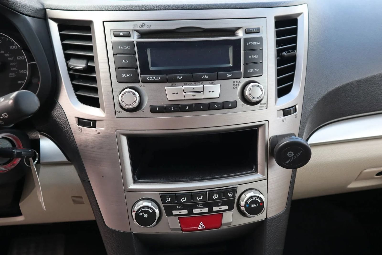 Used 2014 Subaru Outback 2.5i AWD/4WD image 25