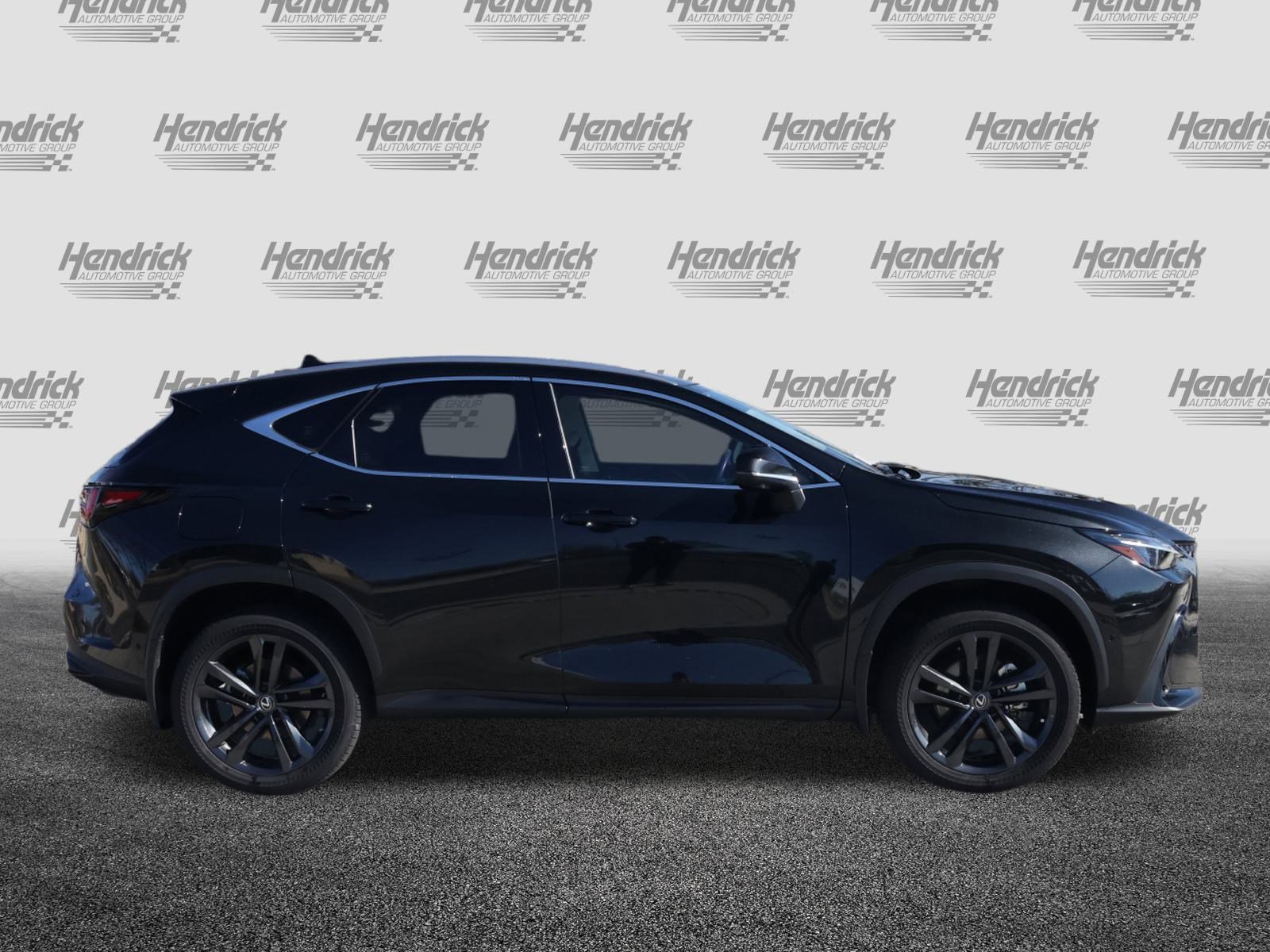 Certified 2025 Lexus NX 450h+ AWD w/ Towing Package (2000 Lbs) image 10