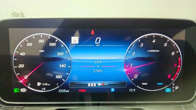 Used 2024 Mercedes-Benz C 300 4MATIC Sedan w/ Pinnacle Trim Package image 38