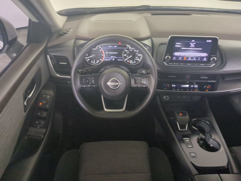 Used 2023 Nissan Rogue SV FWD image 18