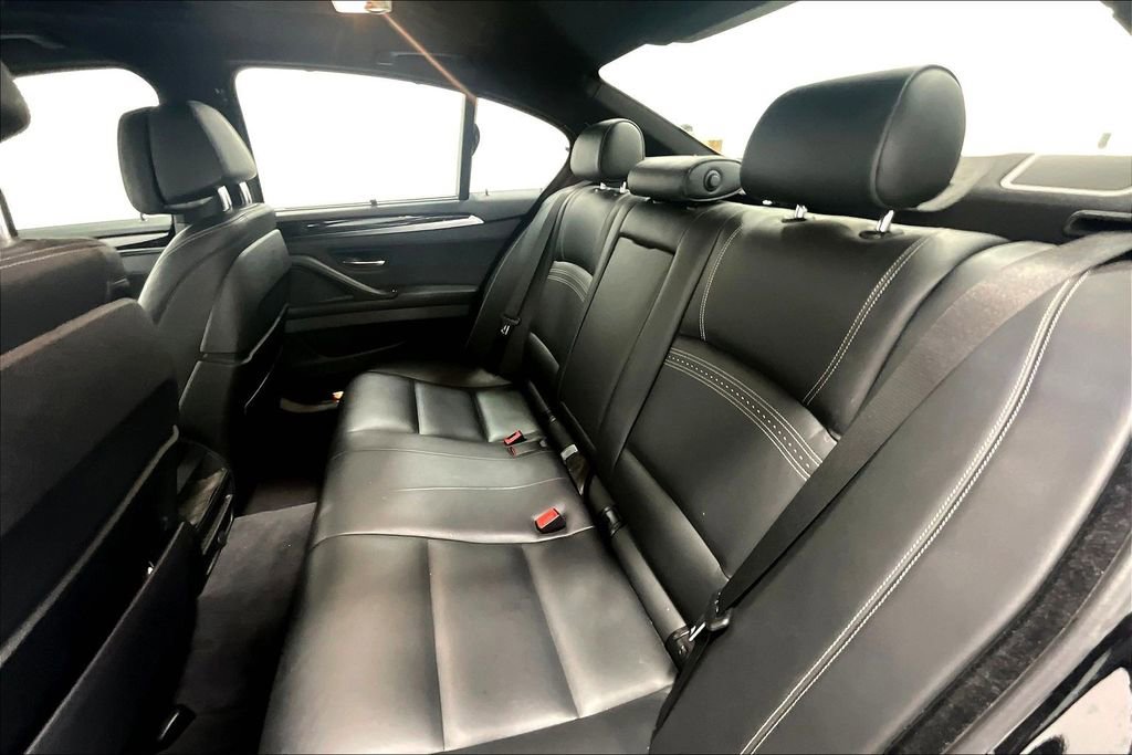 Used 2016 BMW 535i Sedan image 26