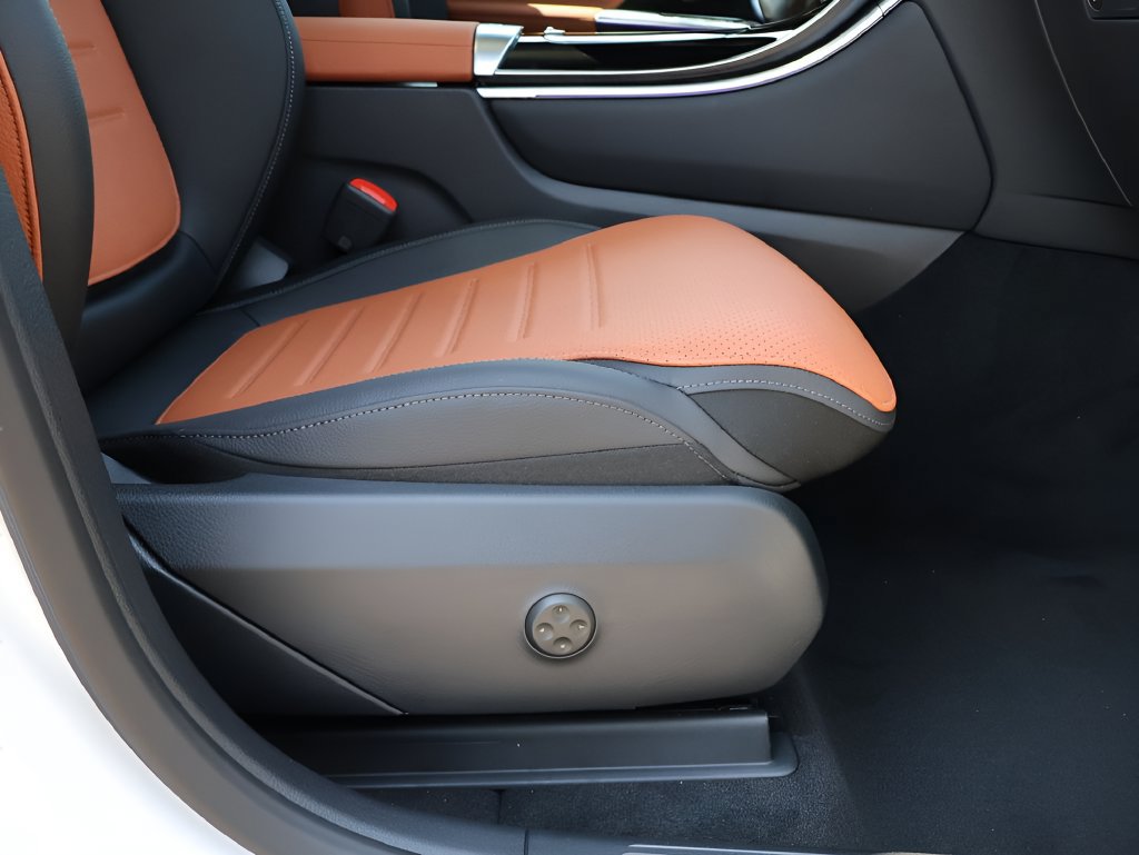 New 2026 Mercedes-Benz GLC 300 4MATIC image 10