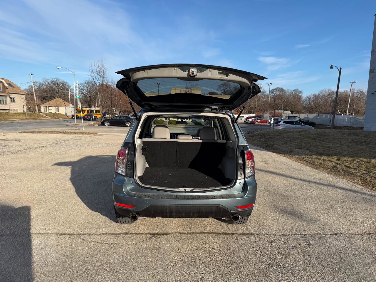 Used 2013 Subaru Forester 2.5X Premium AWD/4WD image 8