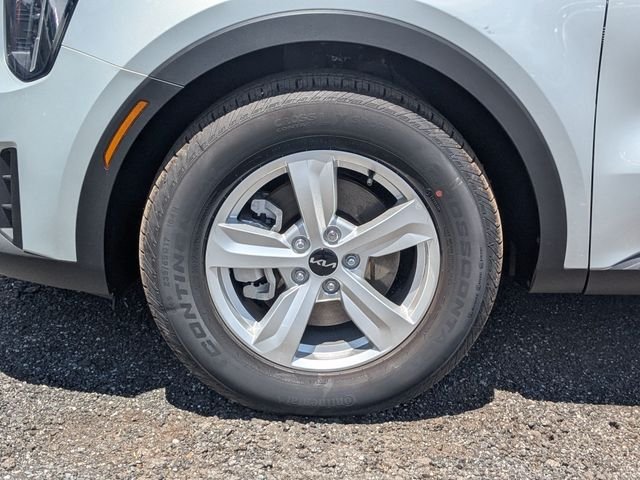 New 2026 Kia Sorento LX FWD image 11