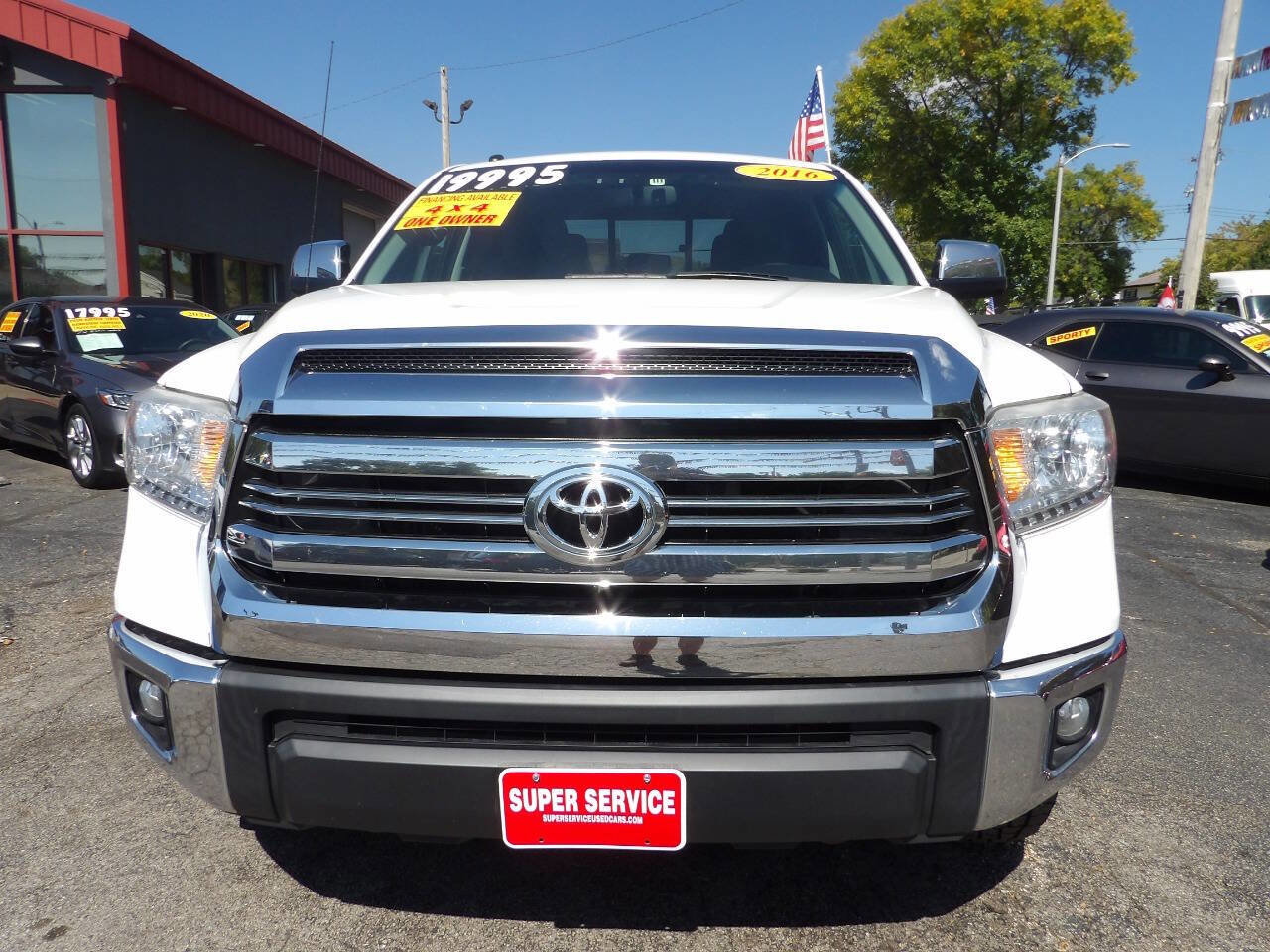 Used 2016 Toyota Tundra SR5 image 3