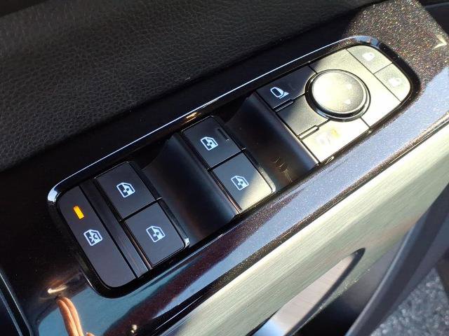 Certified 2023 Nissan Pathfinder SL AWD/4WD image 17
