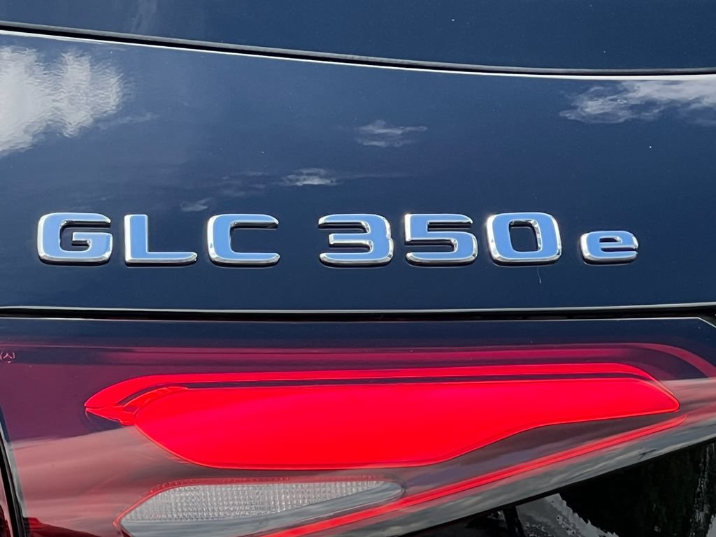 New 2025 Mercedes-Benz GLC 350e 4MATIC image 8