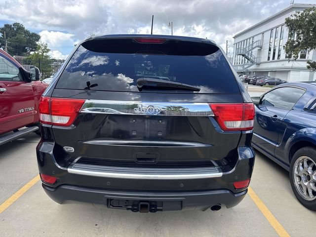 Used 2012 Jeep Grand Cherokee Overland w/ Trailer Tow Group RWD image 6