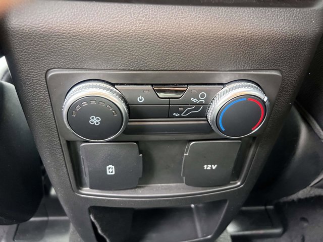 Used 2021 Ford Explorer XLT w/ Equipment Group 202A image 11