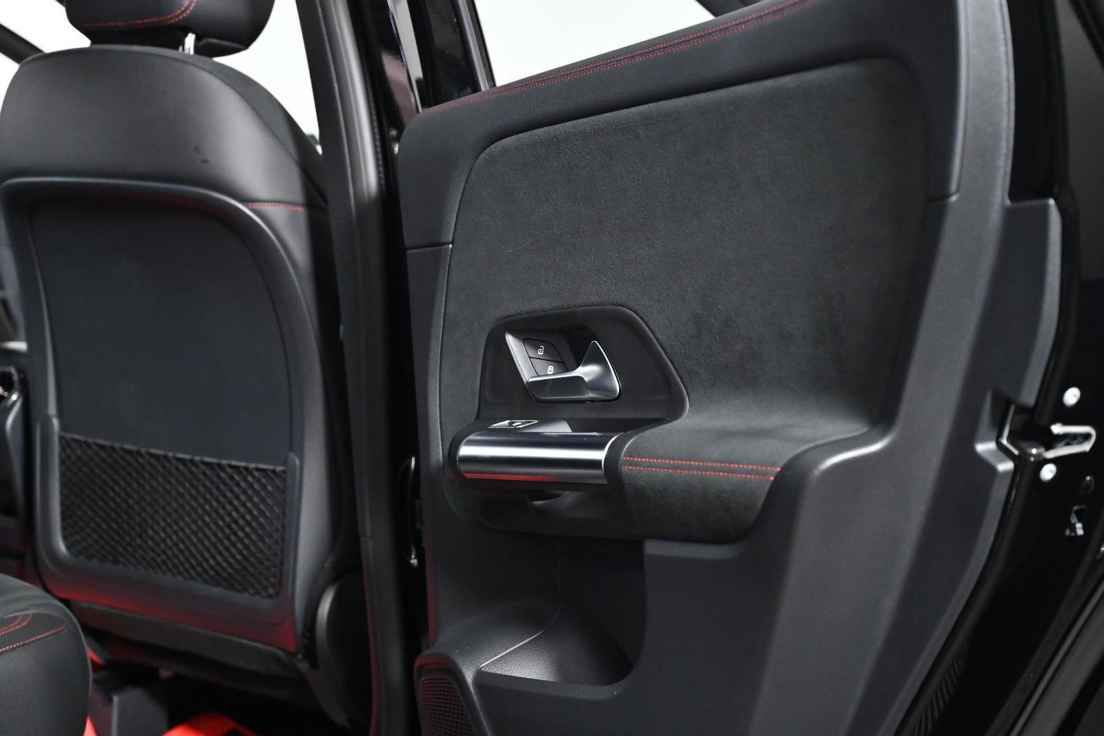 Used 2021 Mercedes-Benz GLA 45 AMG 4MATIC image 36