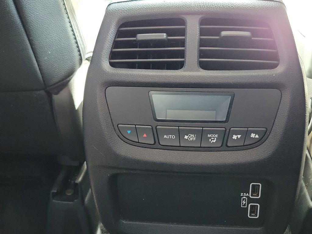 Used 2019 Honda Pilot EX-L image 12