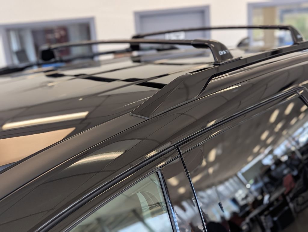 New 2026 Nissan Pathfinder SV image 11