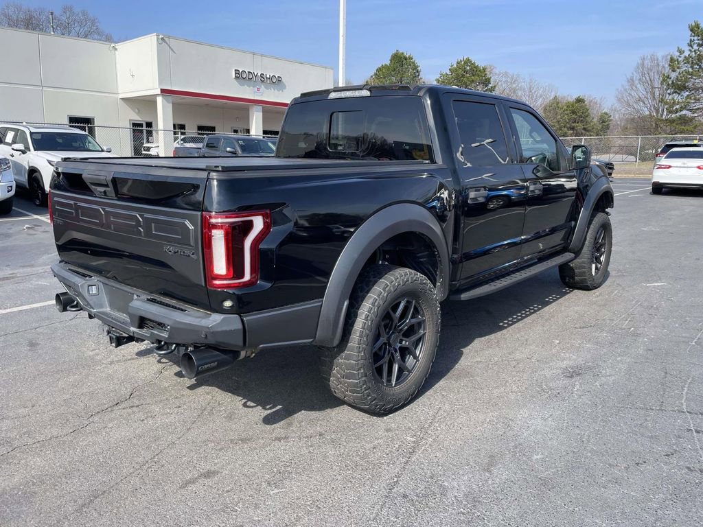 Used 2018 Ford F150 Raptor w/ Equipment Group 801A Mid image 9