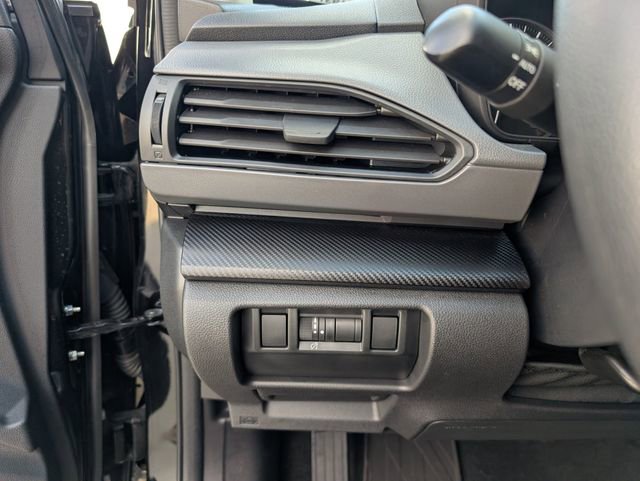 Certified 2024 Subaru Crosstrek 2.0i Premium image 11