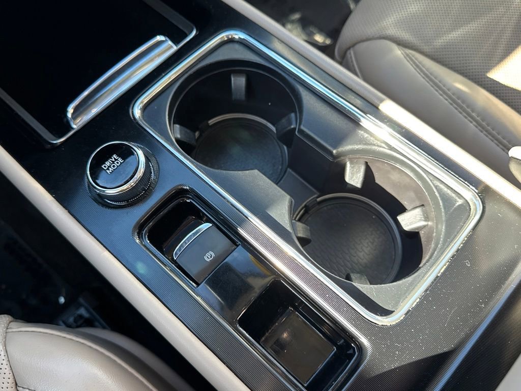 Used 2020 Lincoln Corsair Reserve w/ Equipment Group 201A image 46