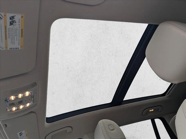 Used 2022 Mercedes-Benz GLS 450 4MATIC image 13